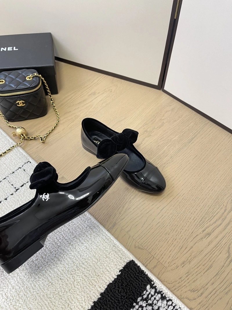 Durable Chxnxl Flat Shoes 124582