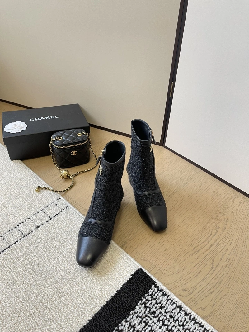 Vibrant Chxnxl Boots 125105