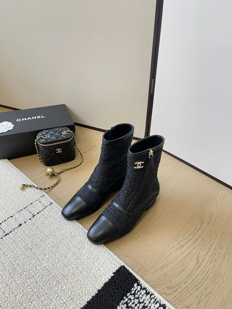 Vibrant Chxnxl Boots 125105