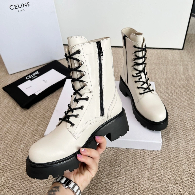 WellDesigned Chxnxl Boots 125095