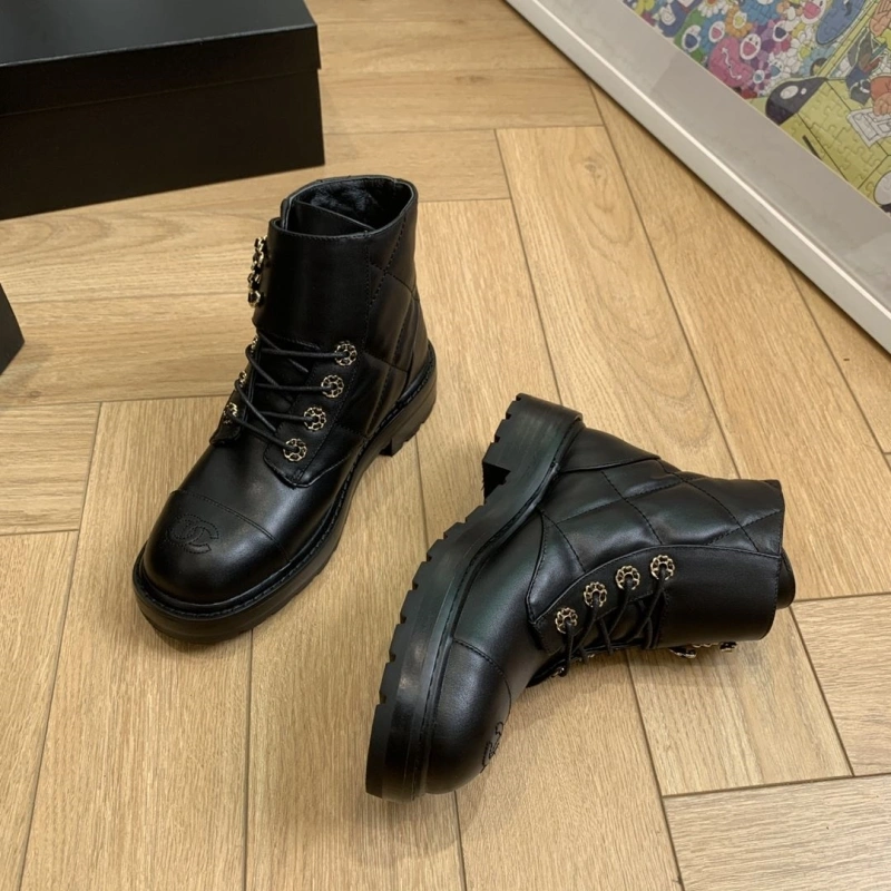 Timeless Chxnxl Boots 125084