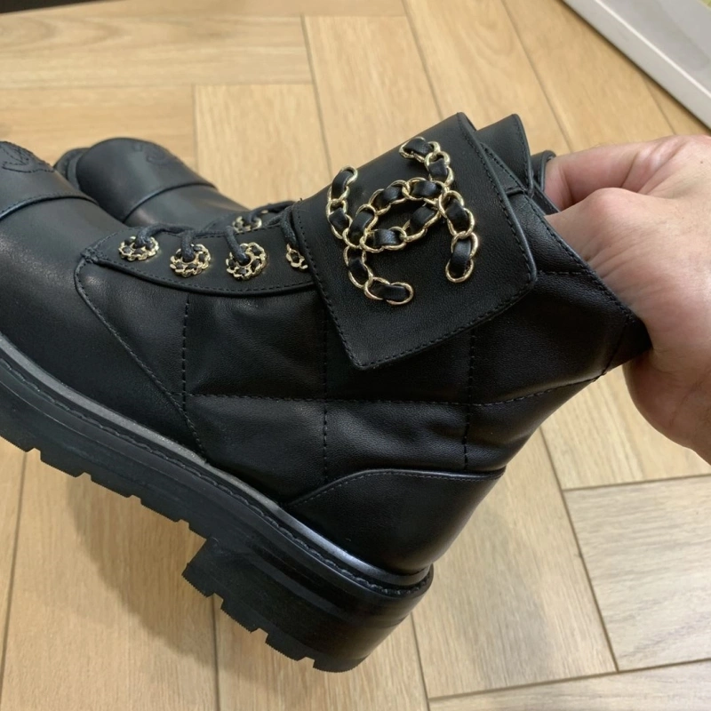 Timeless Chxnxl Boots 125084