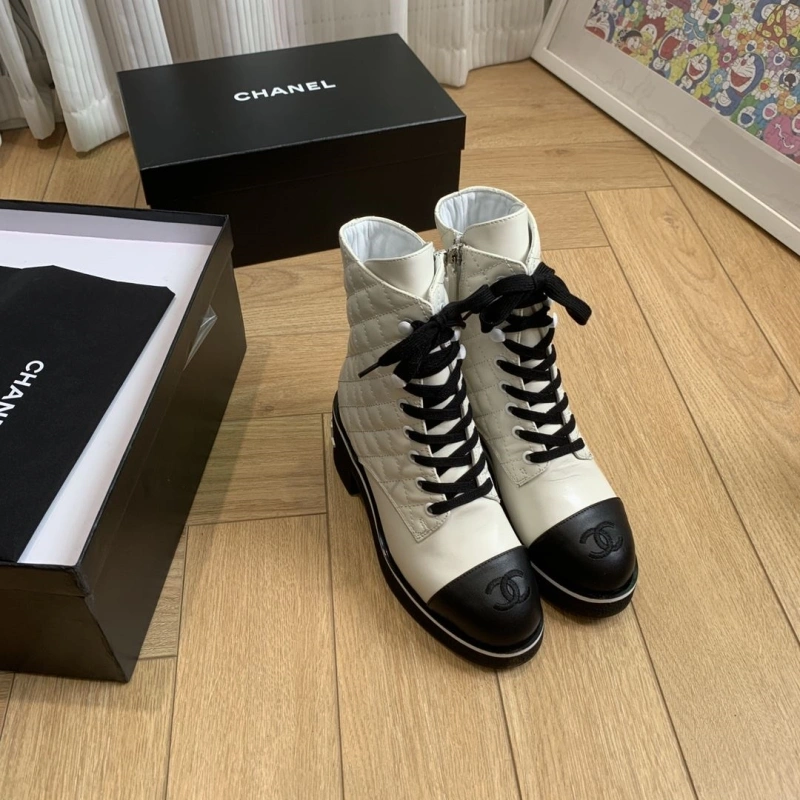 Vibrant Chxnxl Boots 125082