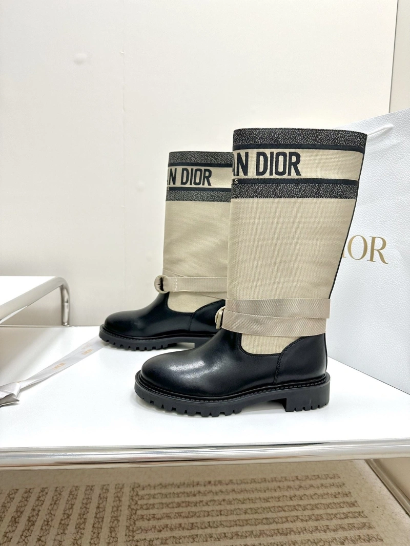 Classic Chxnxl Boots 125088