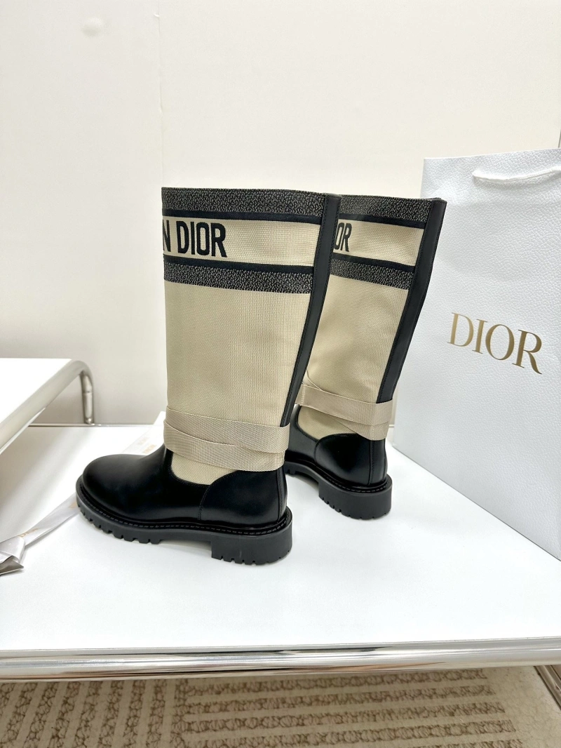 Classic Chxnxl Boots 125088