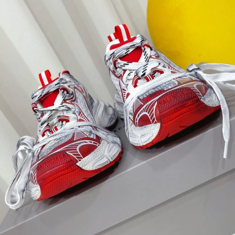 Minimalist Bxlxnciaga Sneakers 109533