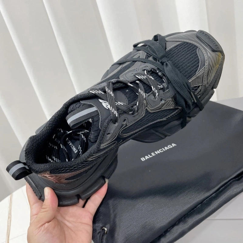 Bxlxnciaga Sneakers Compact 109534