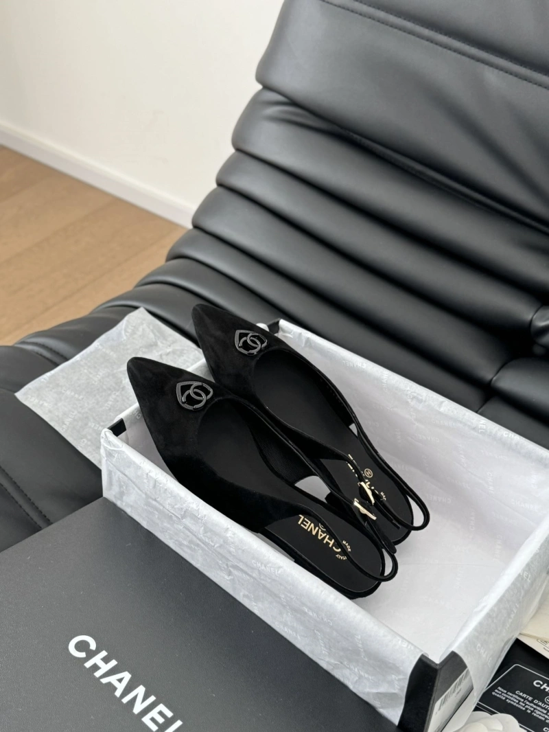 Popular Chxnxl Slippers 124063