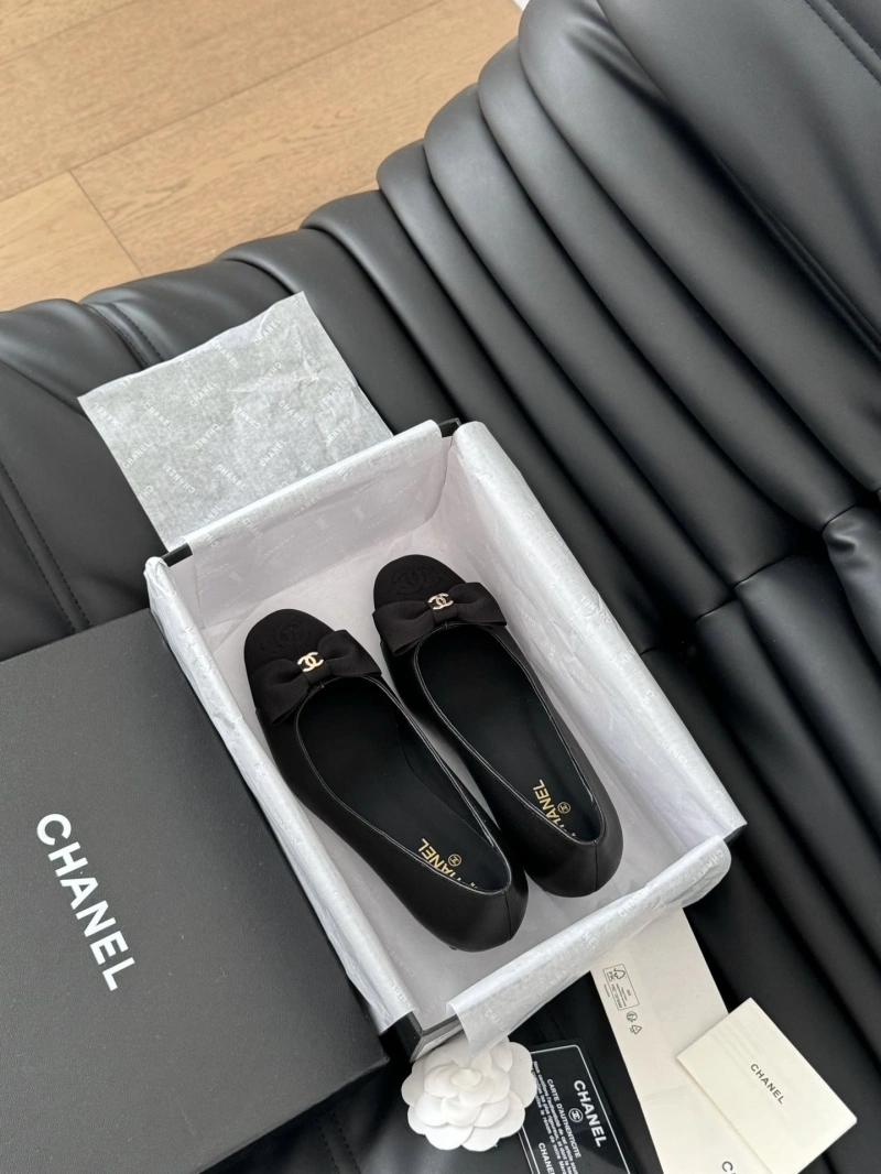 Trendy Chxnxl High Heels 124535