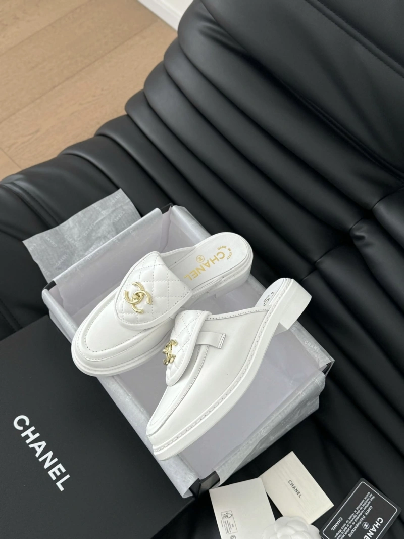Chxnxl Slippers Vibrant 124065