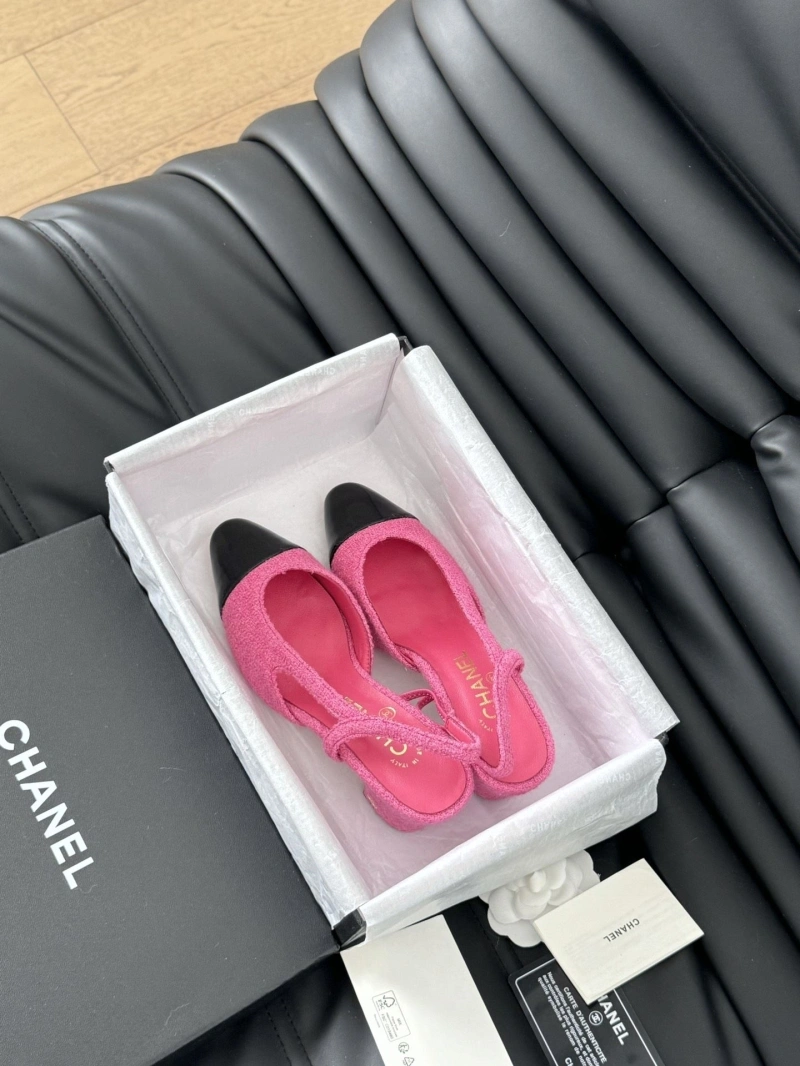 Soft Chxnxl Sandals 124221