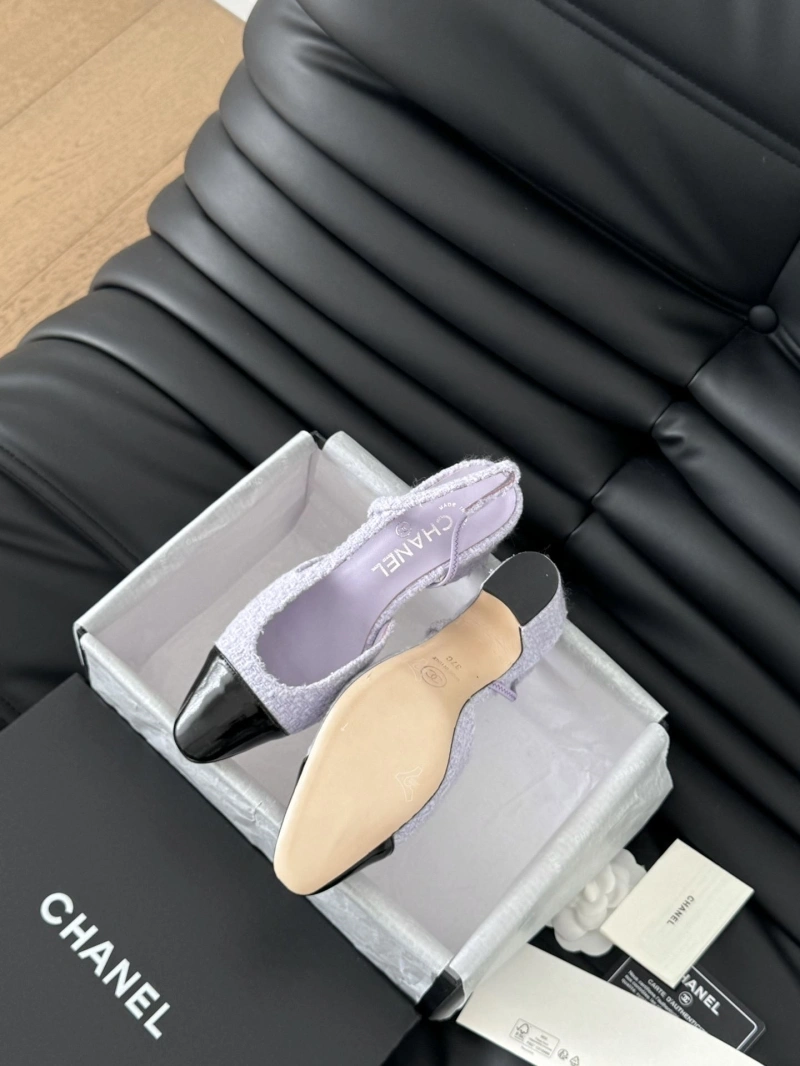 Compact Chxnxl Sandals 124193