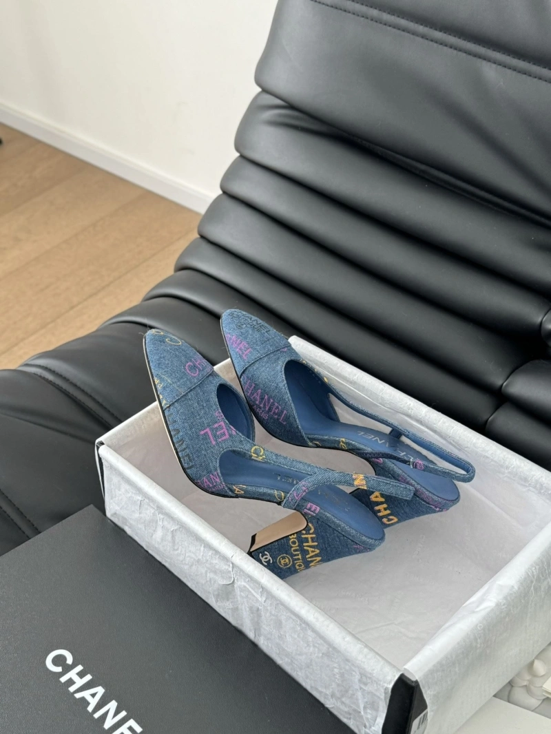 Timeless Chxnxl Sandals 124197