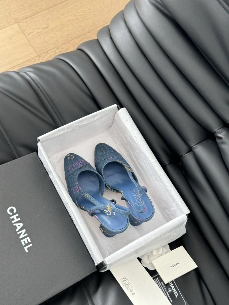 Timeless Chxnxl Sandals 124197