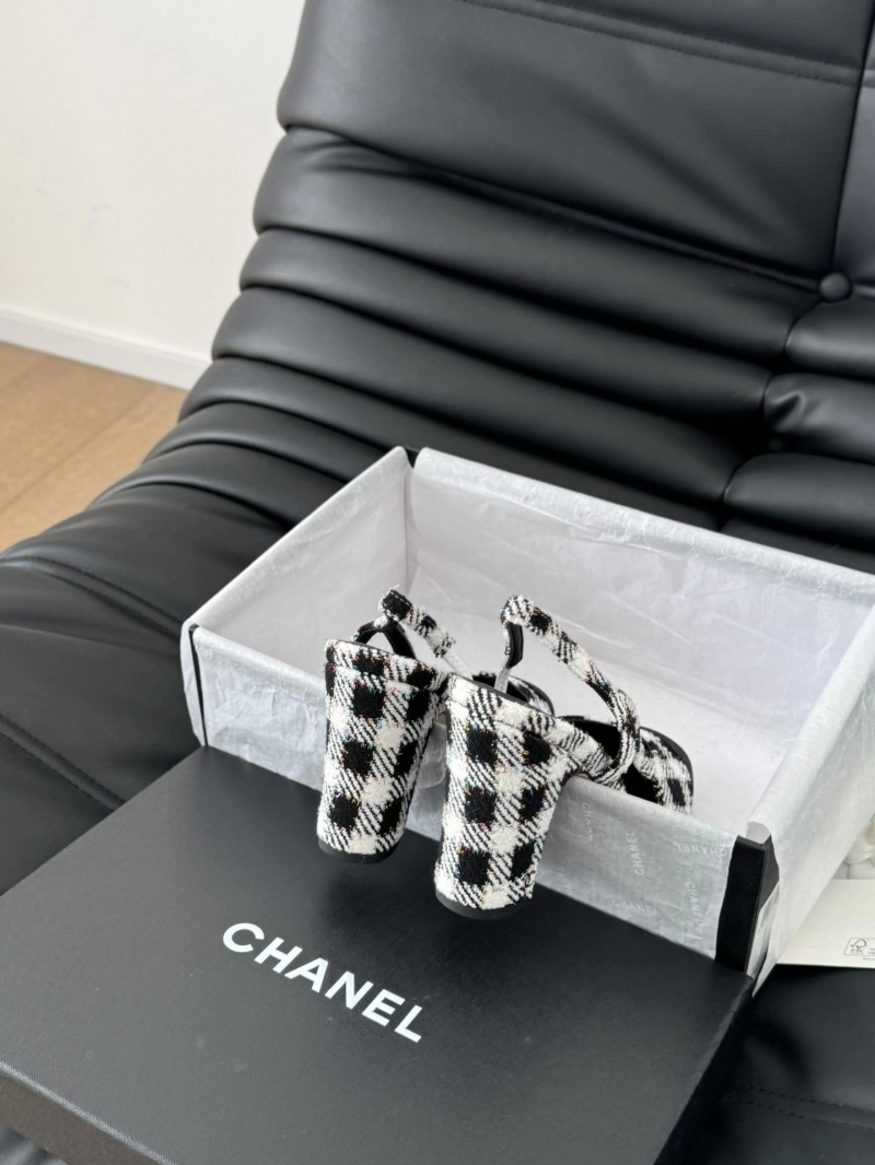 Durable Chxnxl Sandals 124219