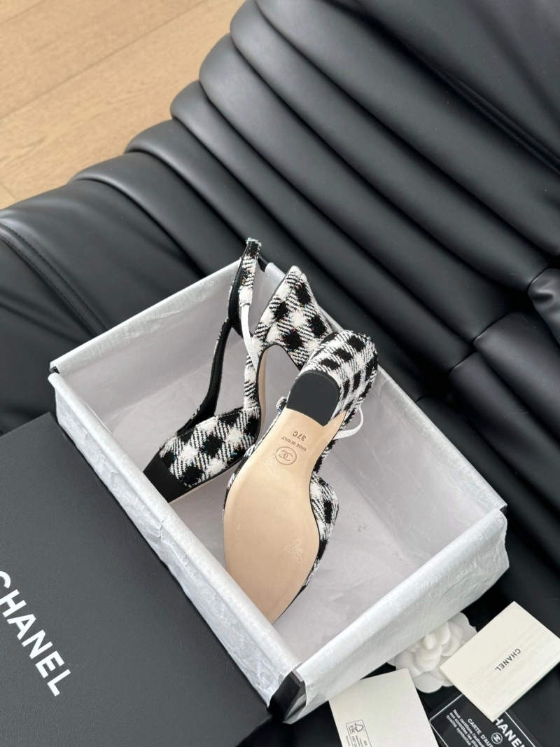 Durable Chxnxl Sandals 124219