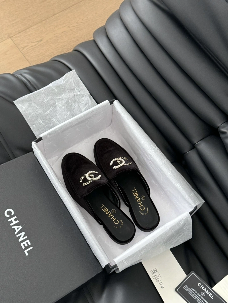 Chxnxl Slippers Compact 124060