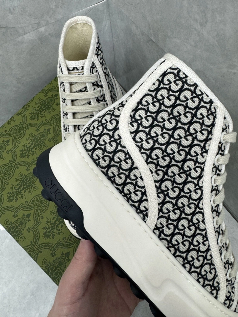 Resilient Gxccx Sneakers 158622