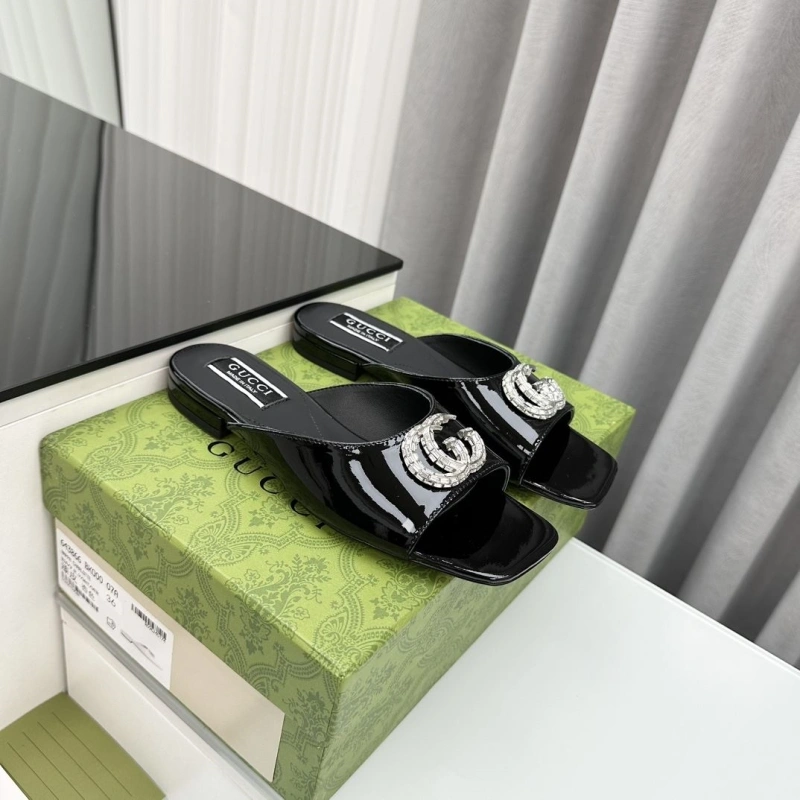 Affordable Gxccx Slippers 158663