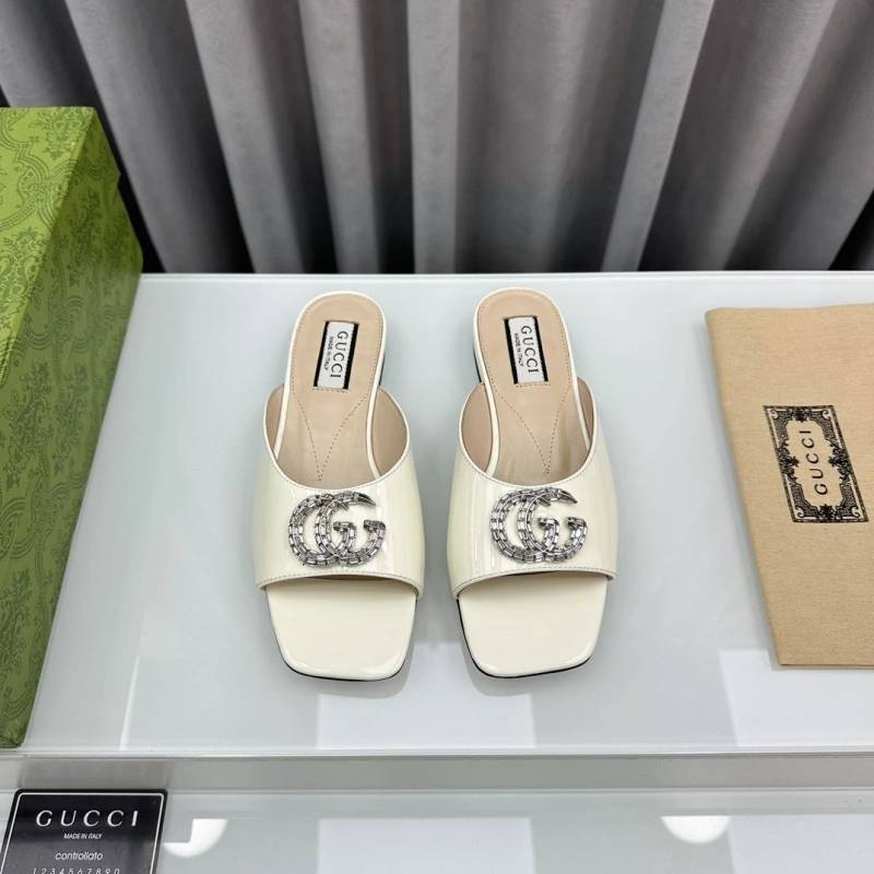 Gxccx Slippers Bright 158658