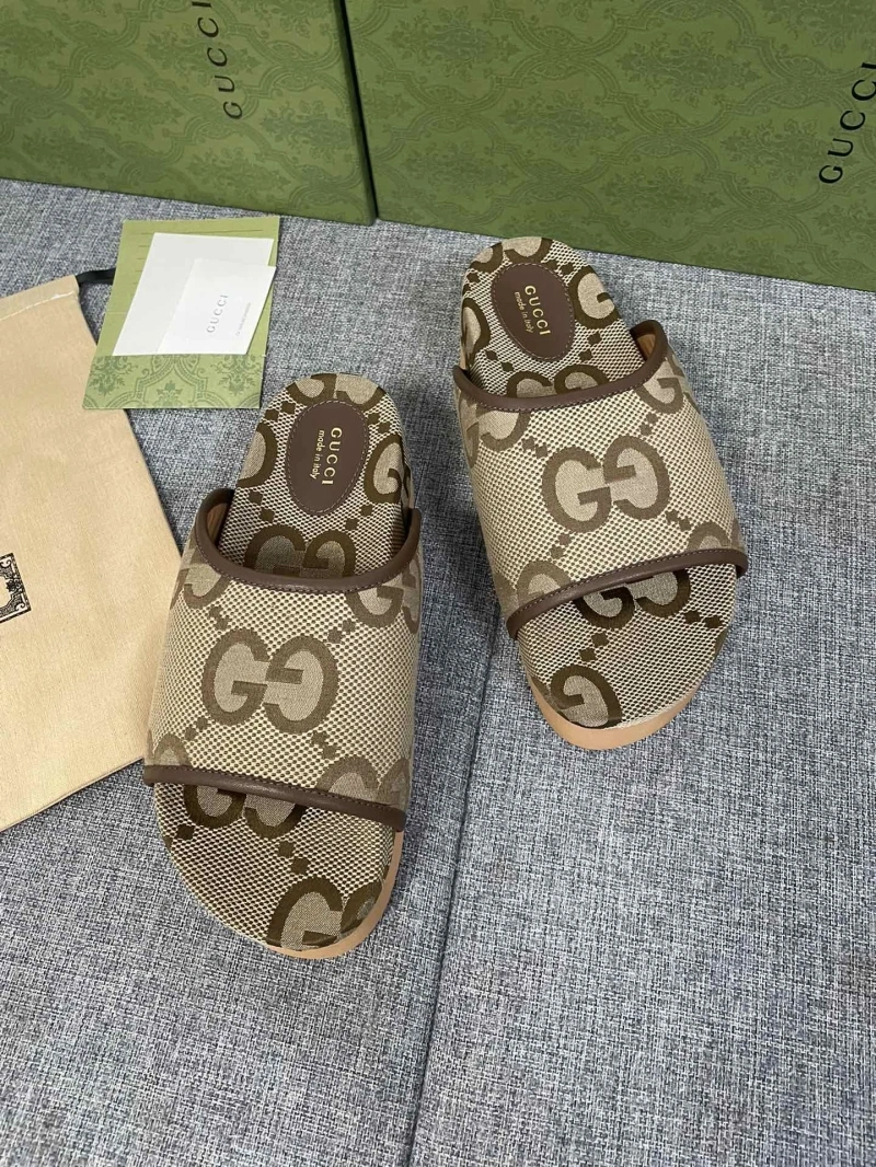 Affordable Gxccx Slippers 158660