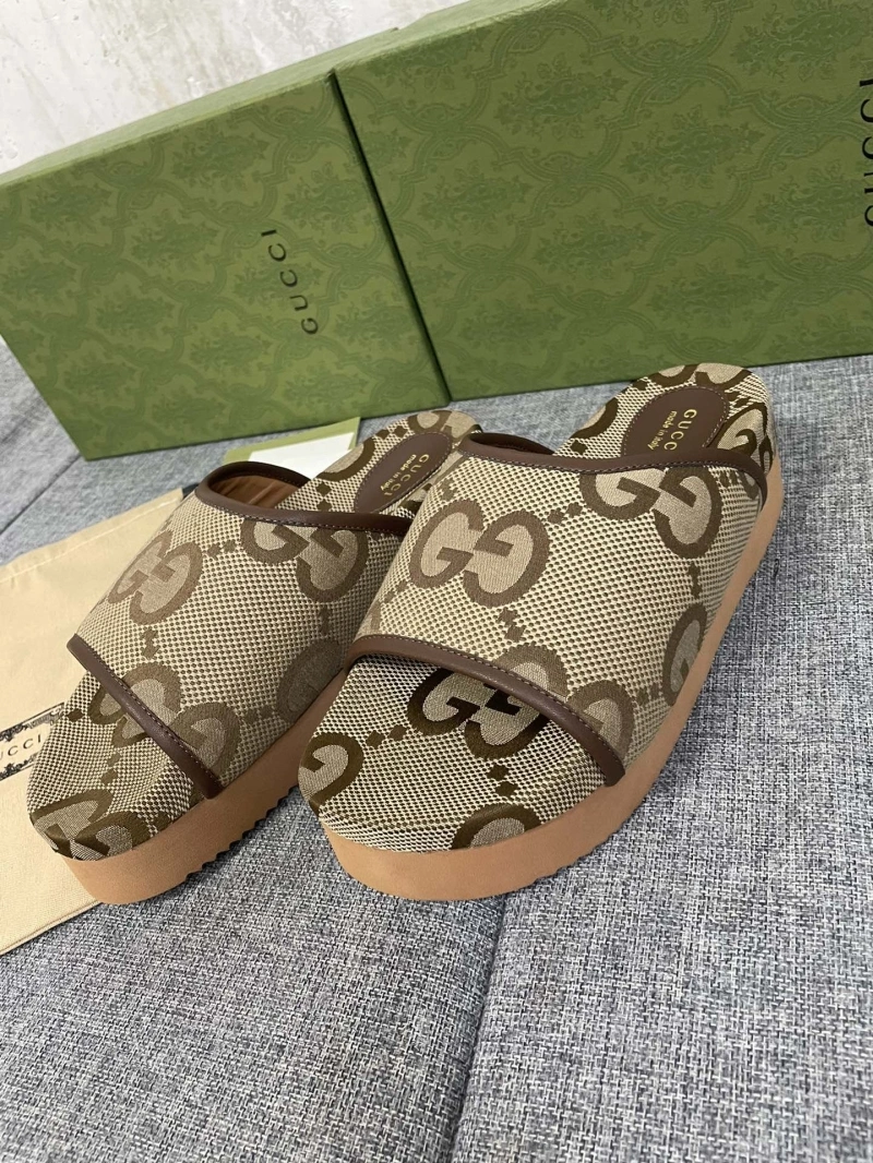 Affordable Gxccx Slippers 158660
