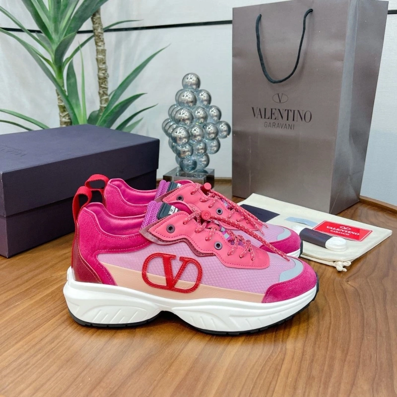 Minimalist Vxlxntino Sneakers 230739