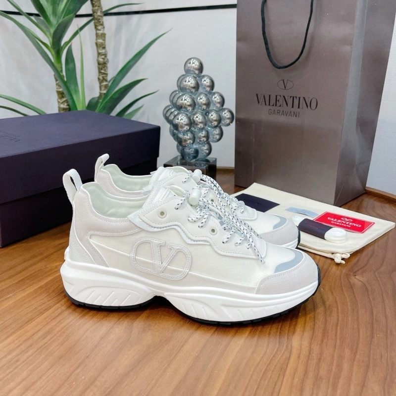Resilient Vxlxntino Sneakers 230738