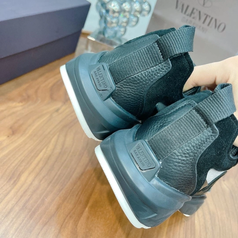 Resilient Vxlxntino Sneakers 230737