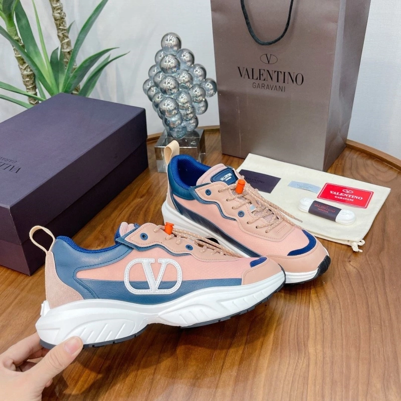 Unique Vxlxntino Sneakers 230734