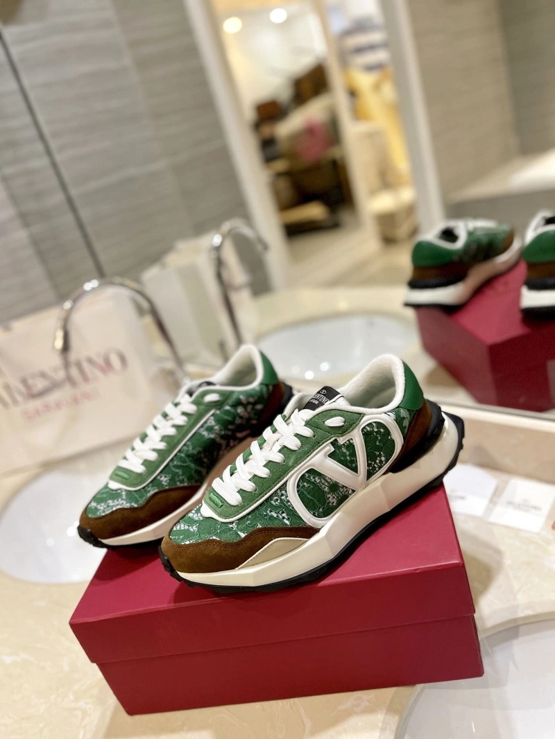 Unique Vxlxntino Sneakers 230709