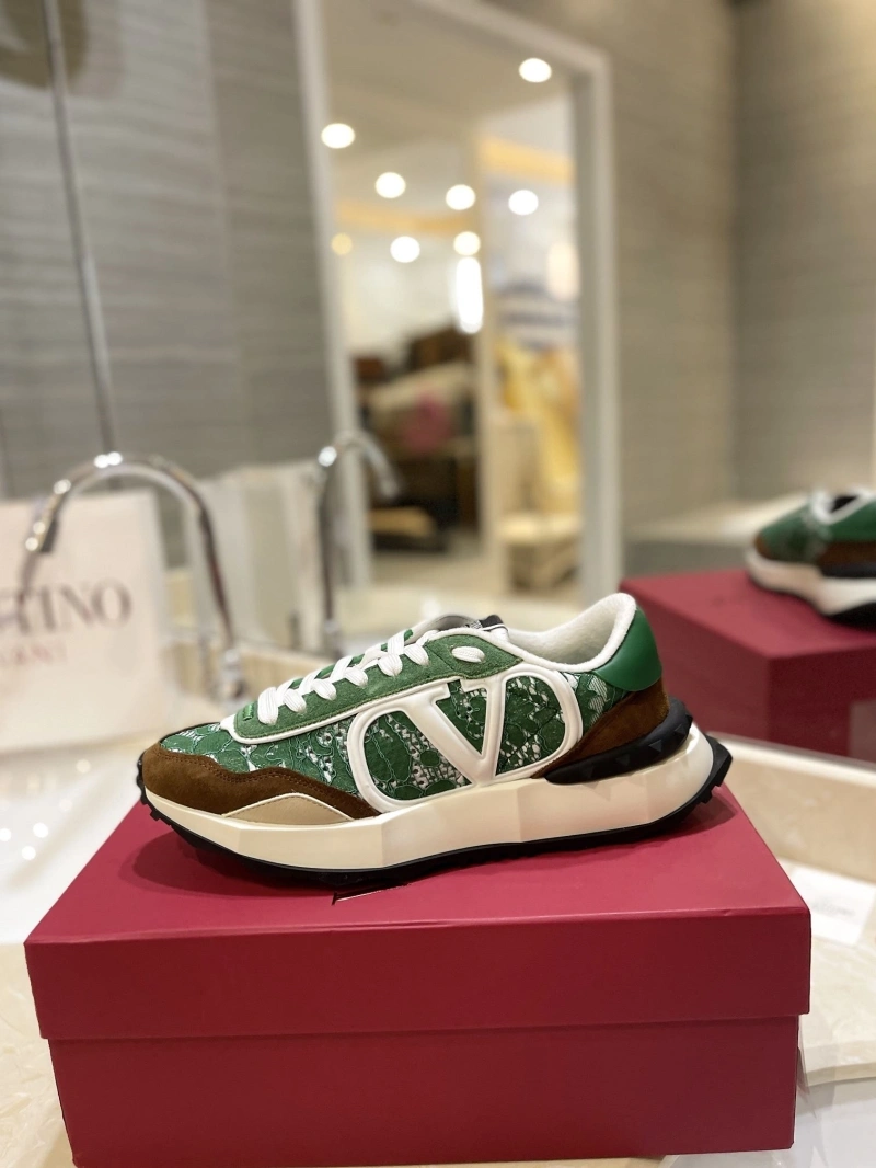 Unique Vxlxntino Sneakers 230709