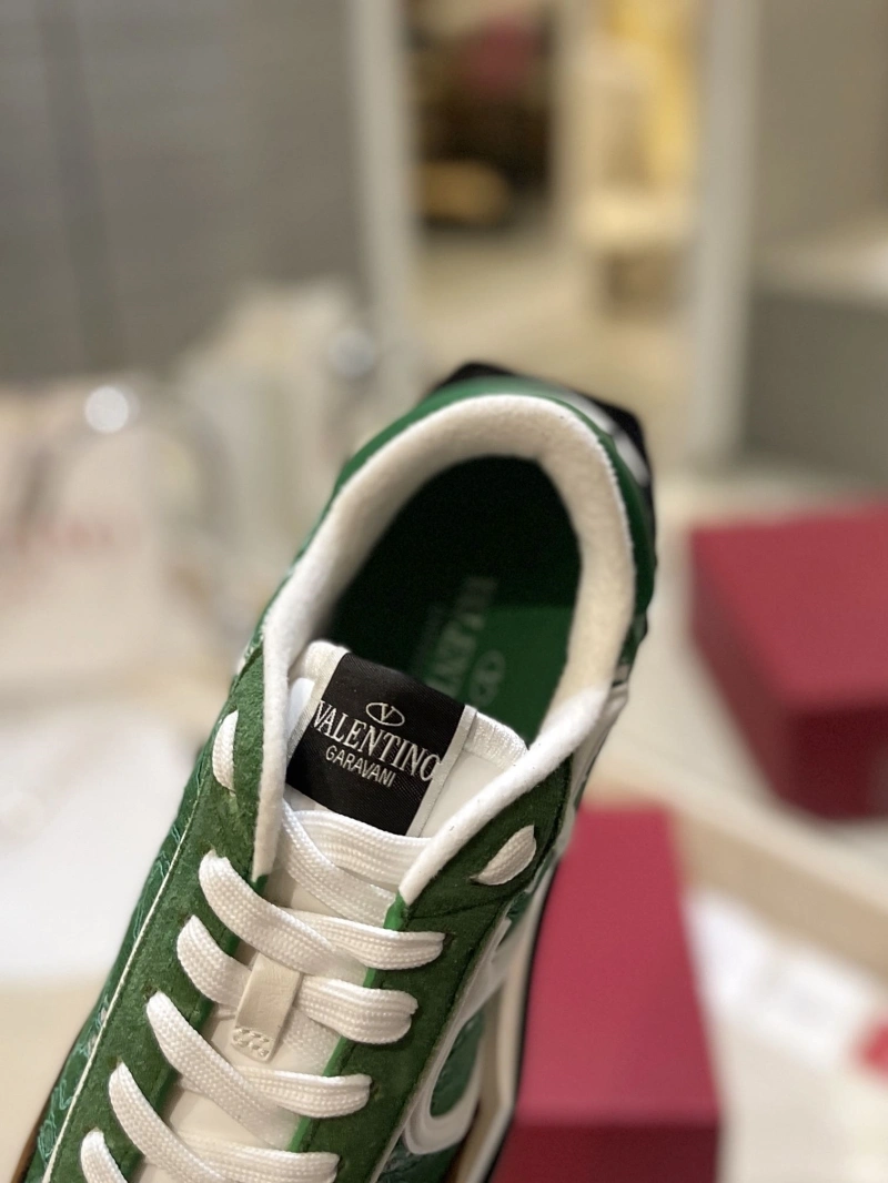 Unique Vxlxntino Sneakers 230709