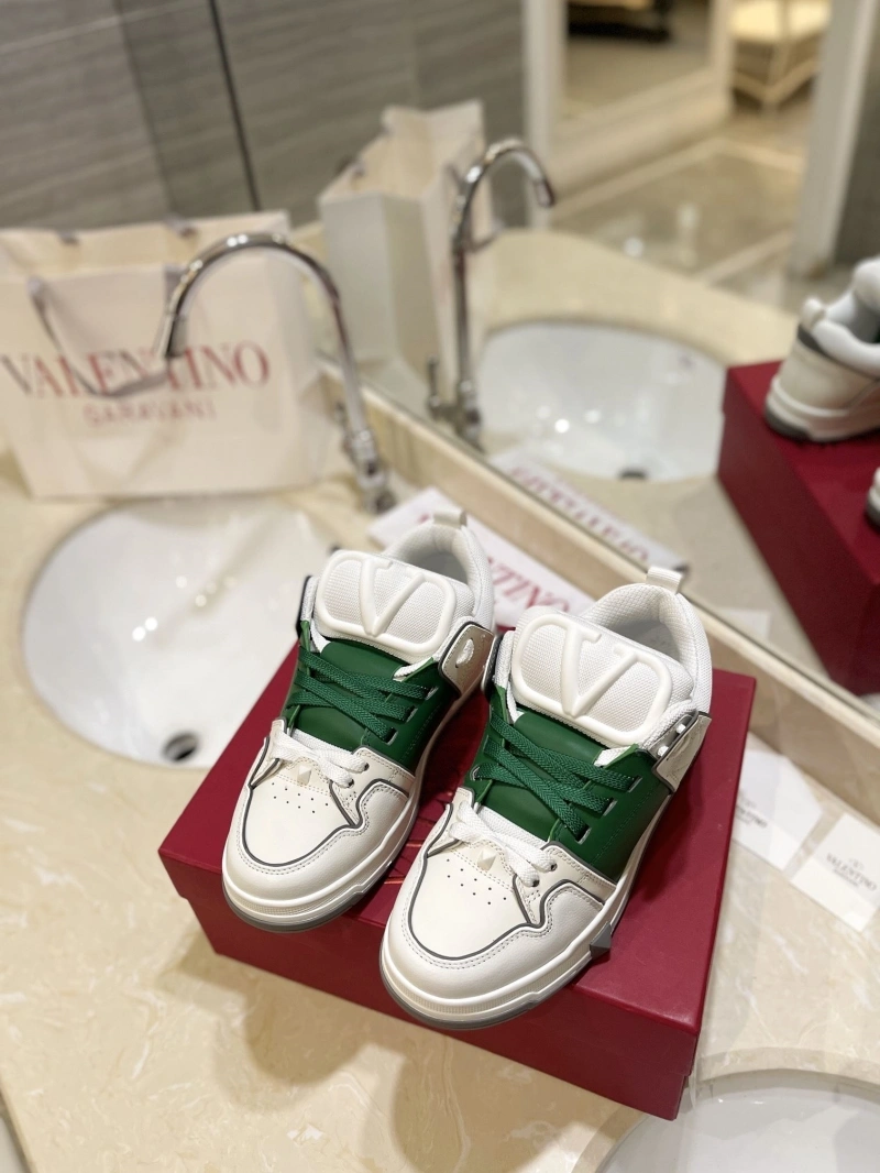 Sleek Vxlxntino Sneakers 230708