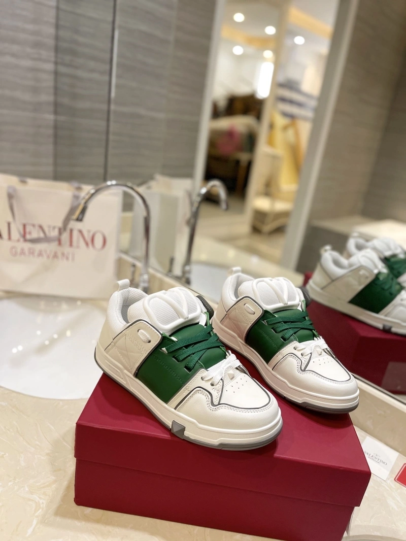 Sleek Vxlxntino Sneakers 230708