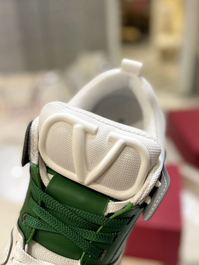 Sleek Vxlxntino Sneakers 230708