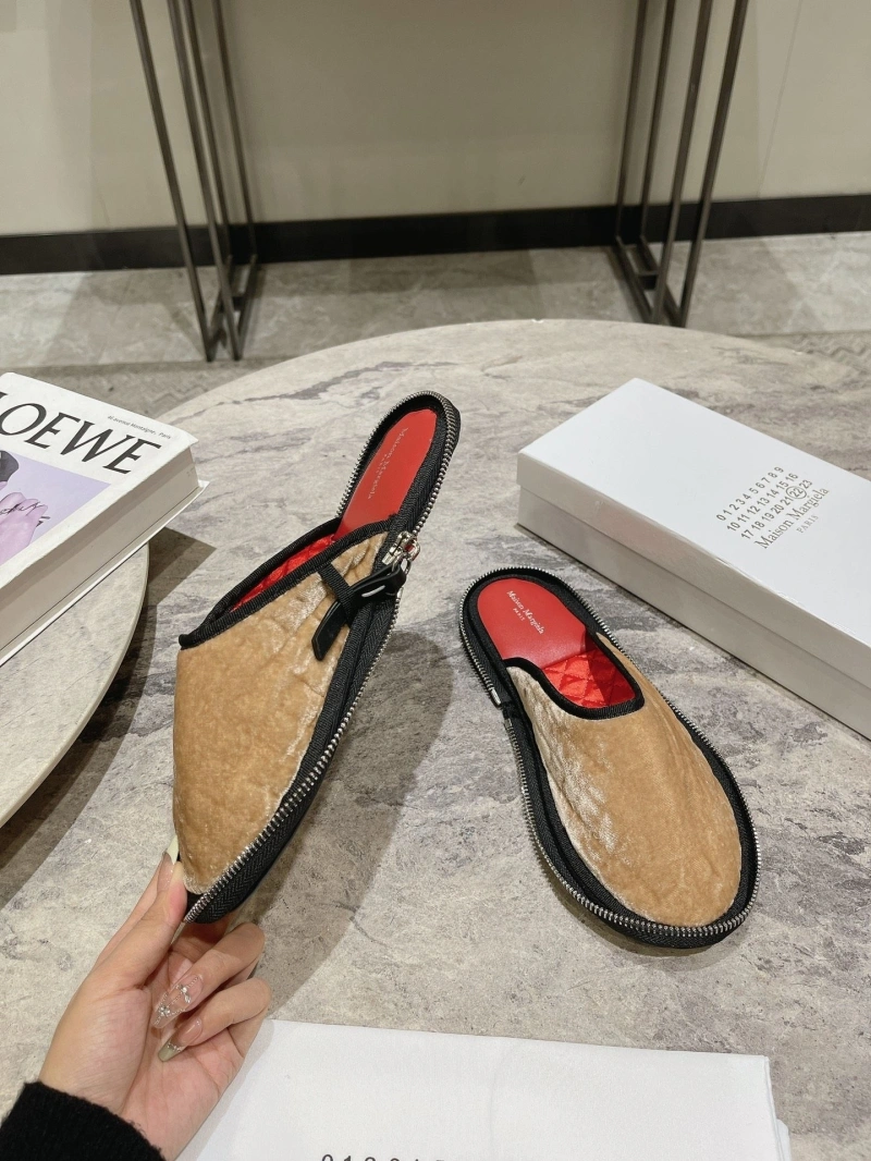 Othxr Slippers UrbanStyle 213950