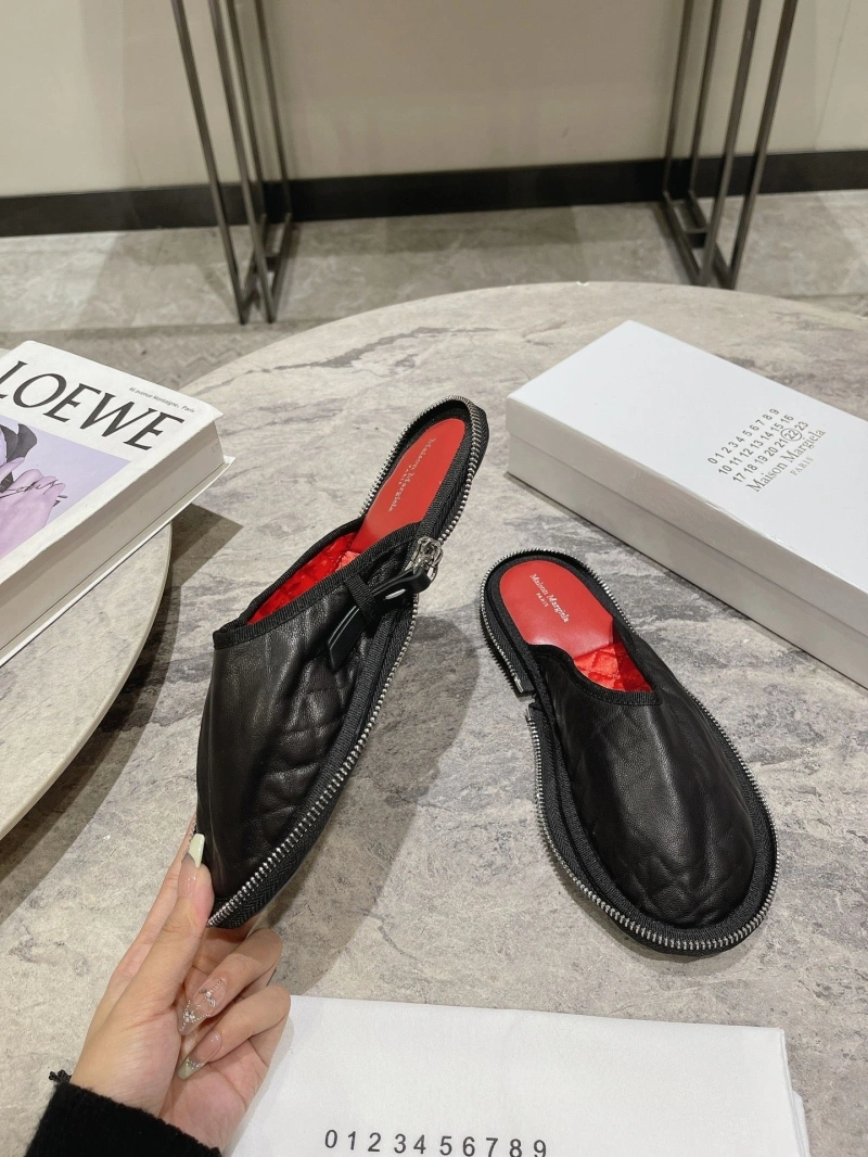 SportInspired Othxr Slippers 213951
