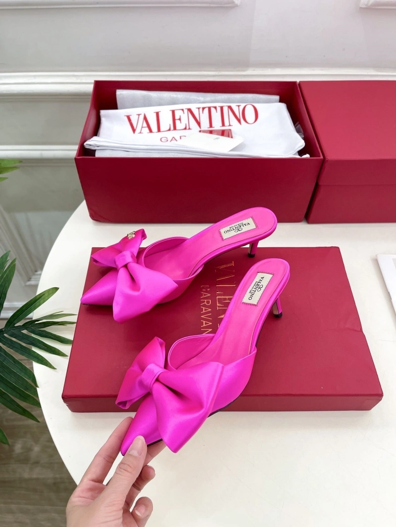 Elegant Vxlxntino Slippers 230743