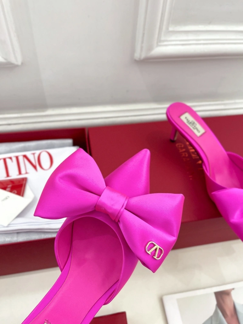 Elegant Vxlxntino Slippers 230743