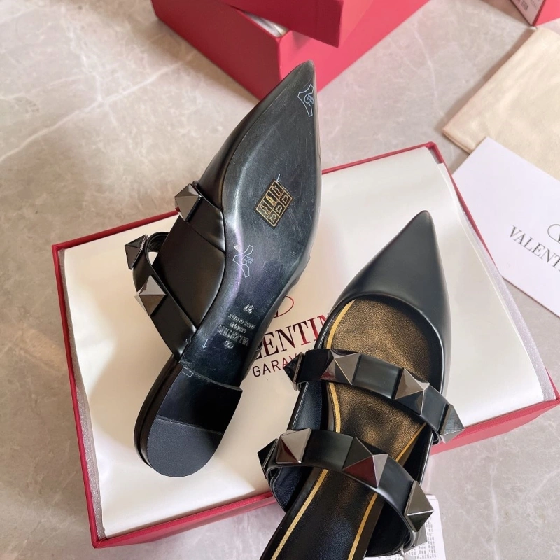 Soft Vxlxntino Sandals 230780