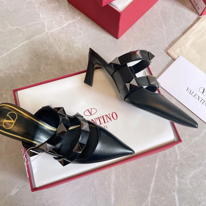 Soft Vxlxntino Sandals 230778