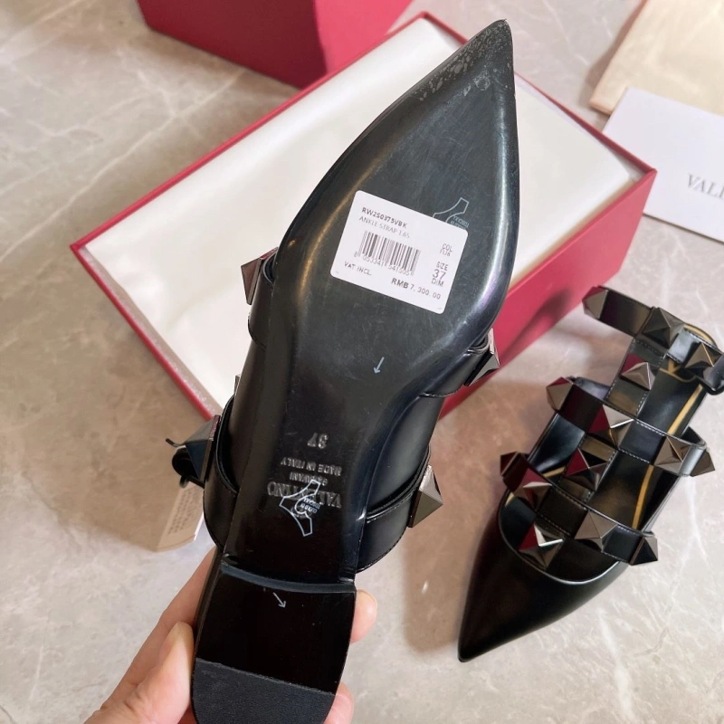 Comfortable Vxlxntino Sandals 230776