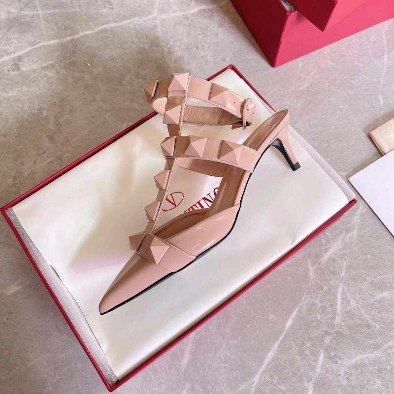 WellDesigned Vxlxntino High Heels 230807