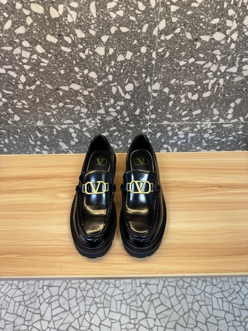 NewStyle Vxlxntino Leather Shoes 230784