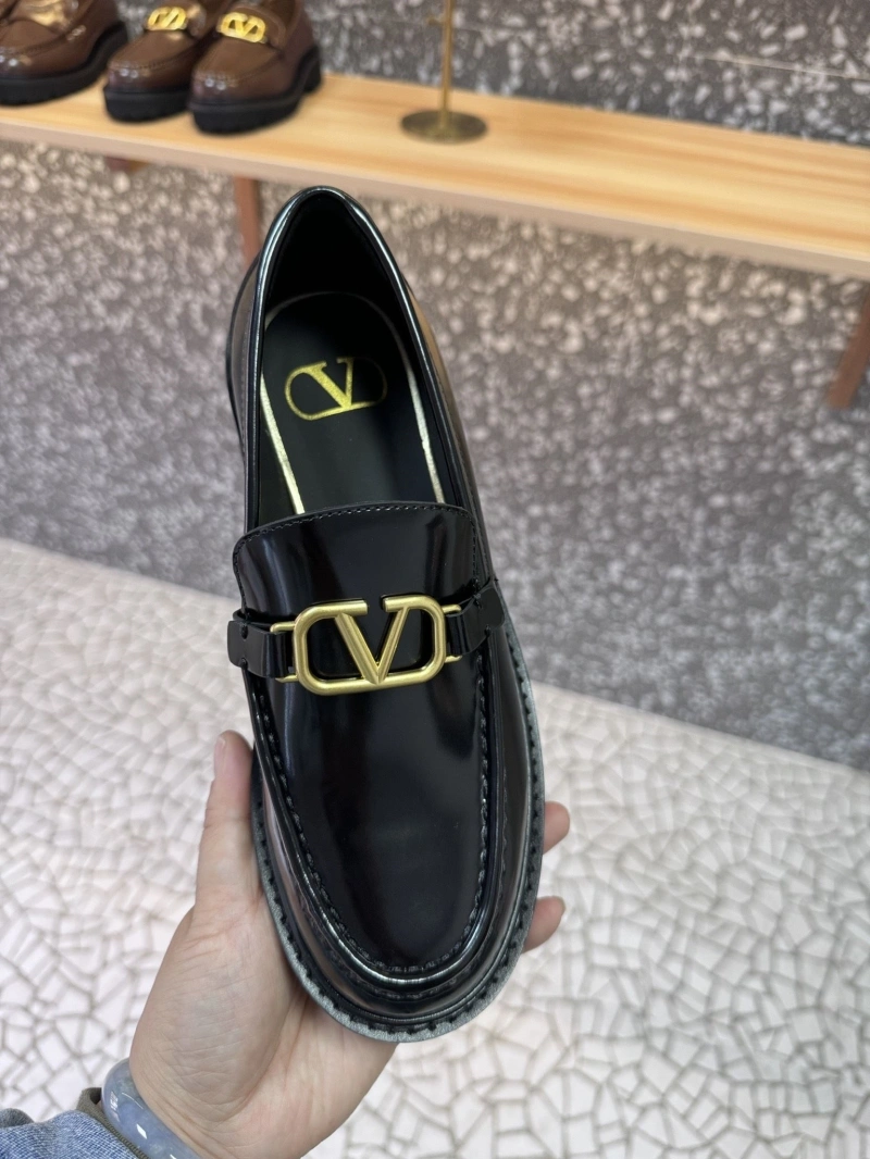 NewStyle Vxlxntino Leather Shoes 230784