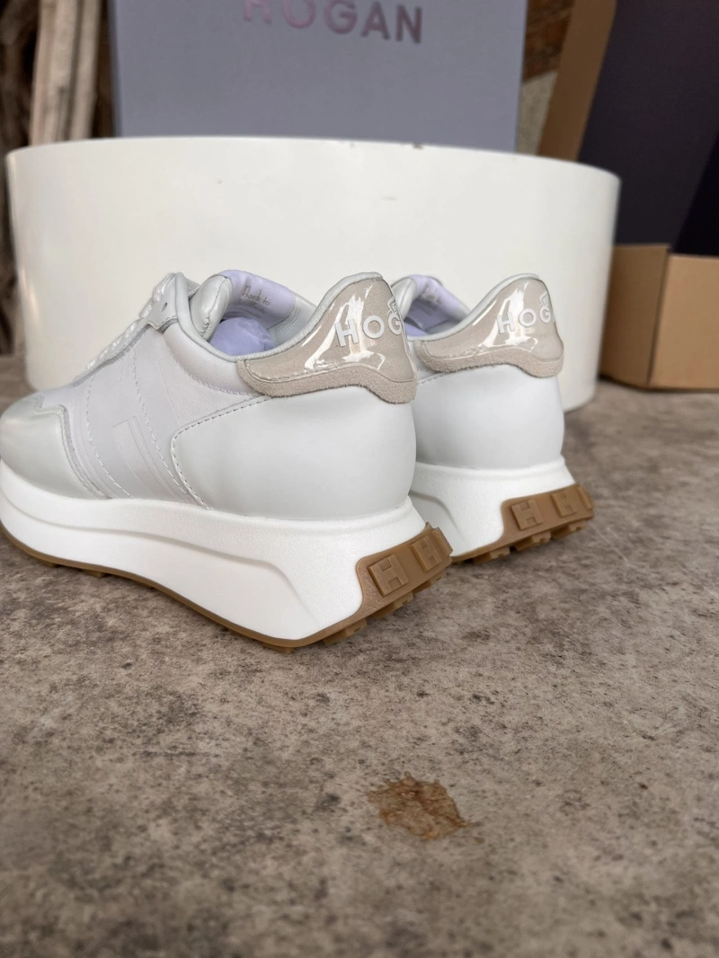Minimalist Hxgxn Sneakers 177241