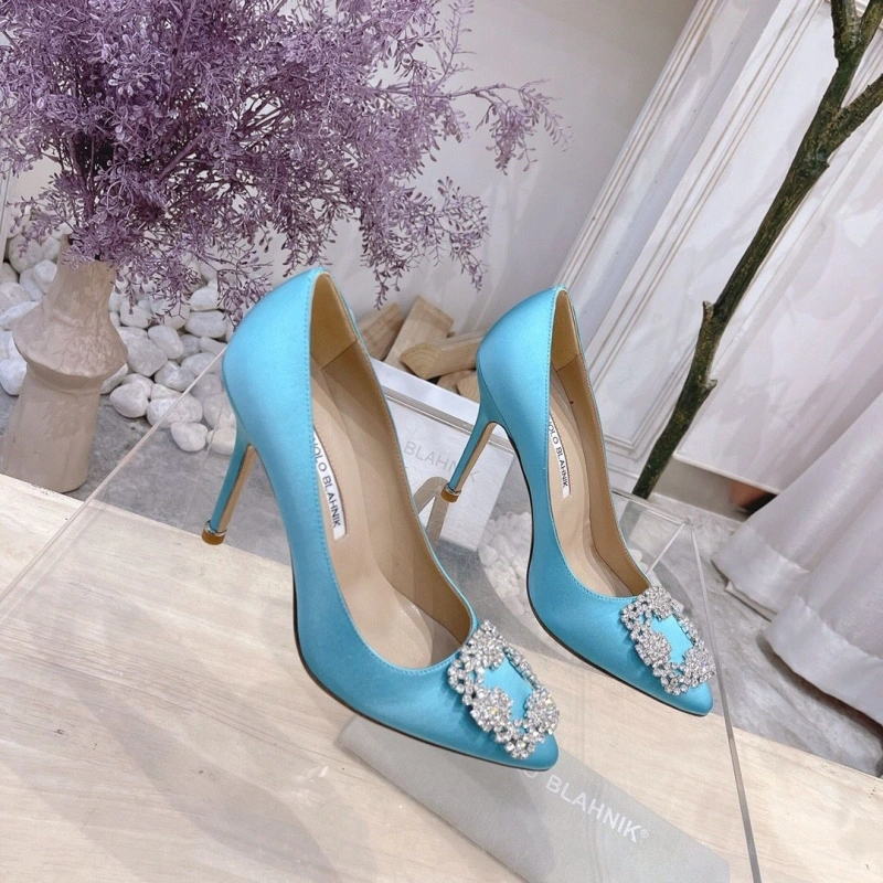 Practical Mxnxlo Blxhnxk High Heels 193043