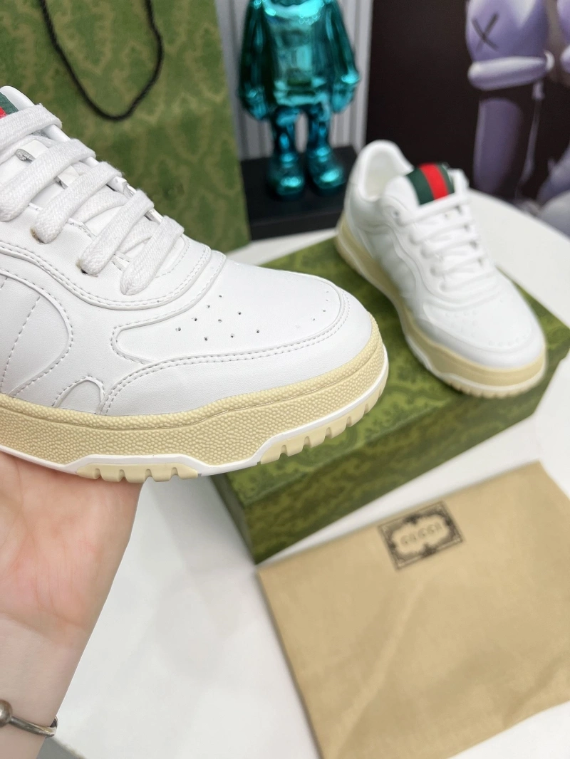 HighQuality Gxccx Sneakers 158614