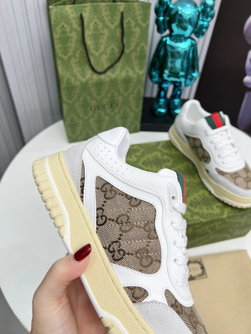 HighQuality Gxccx Sneakers 158611
